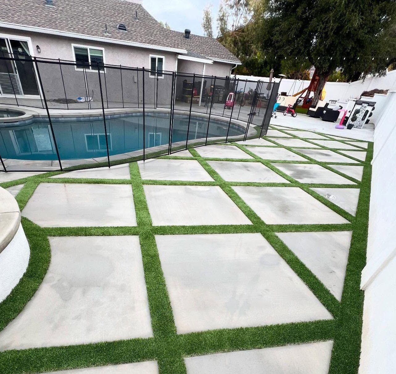 Oak Hills Artificial Grass and Cement Pavers installation, Corona, CA