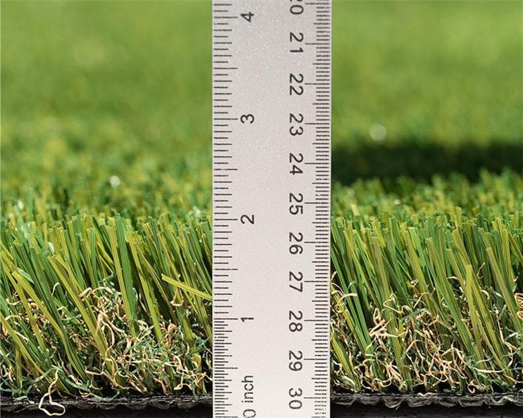 Oakmont Artificial Turf Pile Height close up